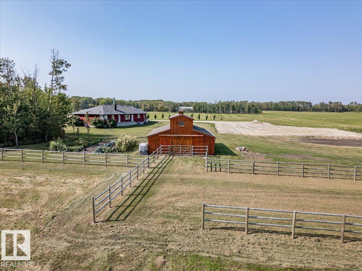 27318 TWP ROAD 482, Rural Leduc County