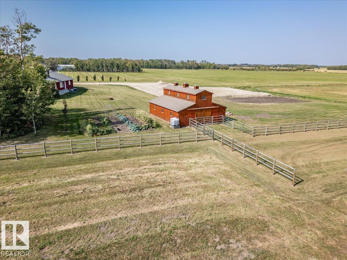 27318 TWP ROAD 482, Rural Leduc County