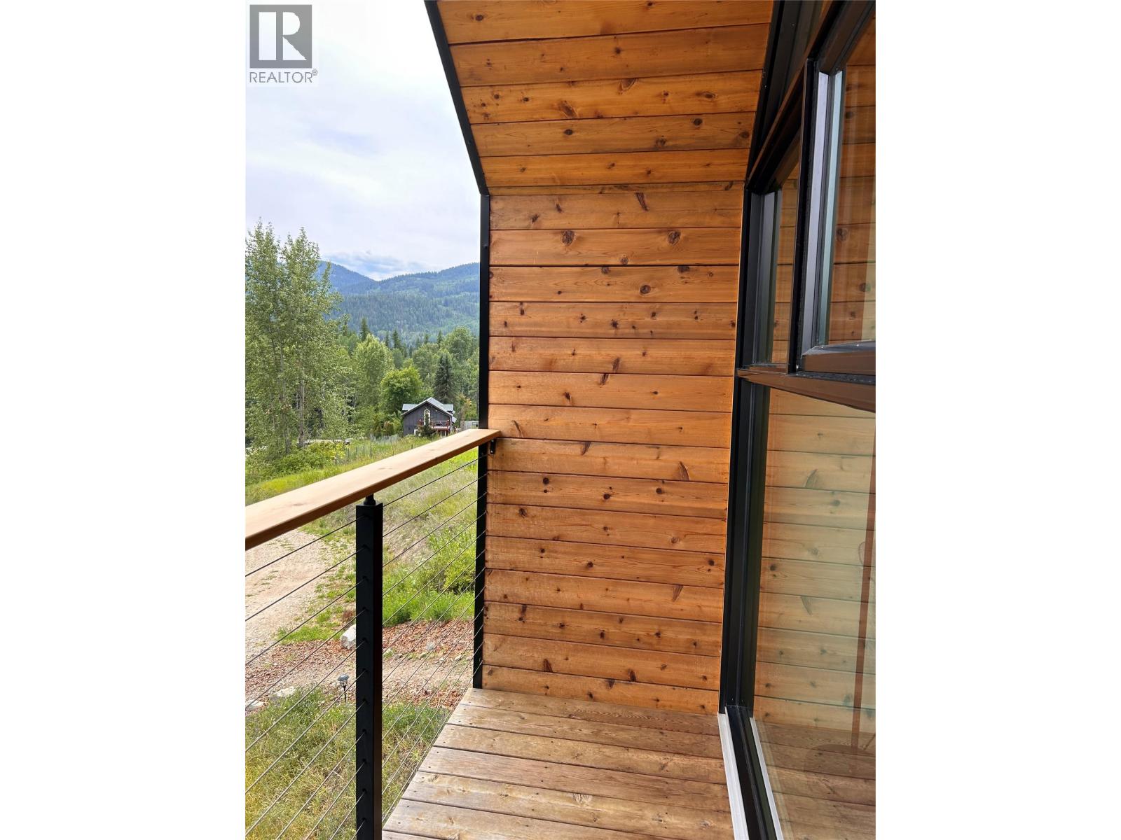 2715 3B HIGHWAY - 26