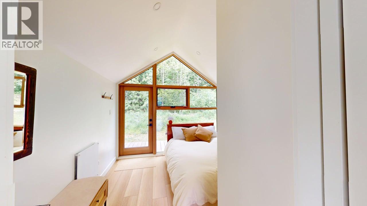 2715 3B HIGHWAY - 10