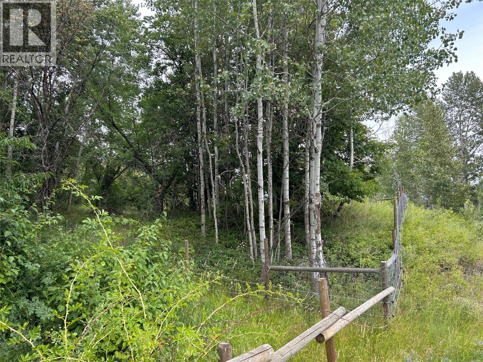 2715 3B HIGHWAY - 40