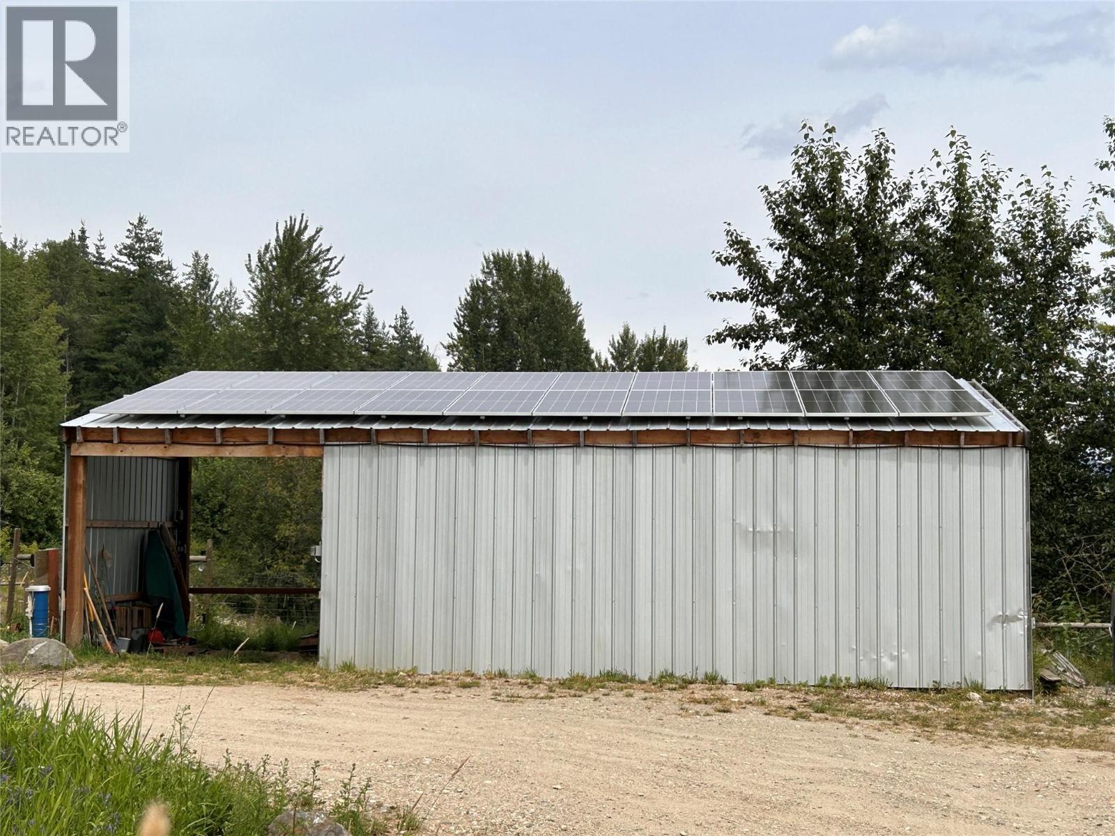 2715 3B HIGHWAY - 29