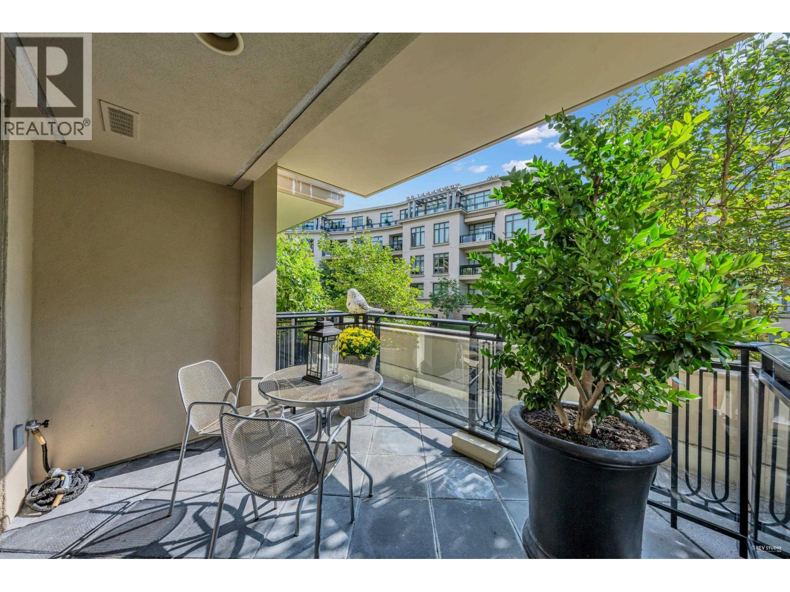 202 533 WATERS EDGE CRESCENT, West Vancouver