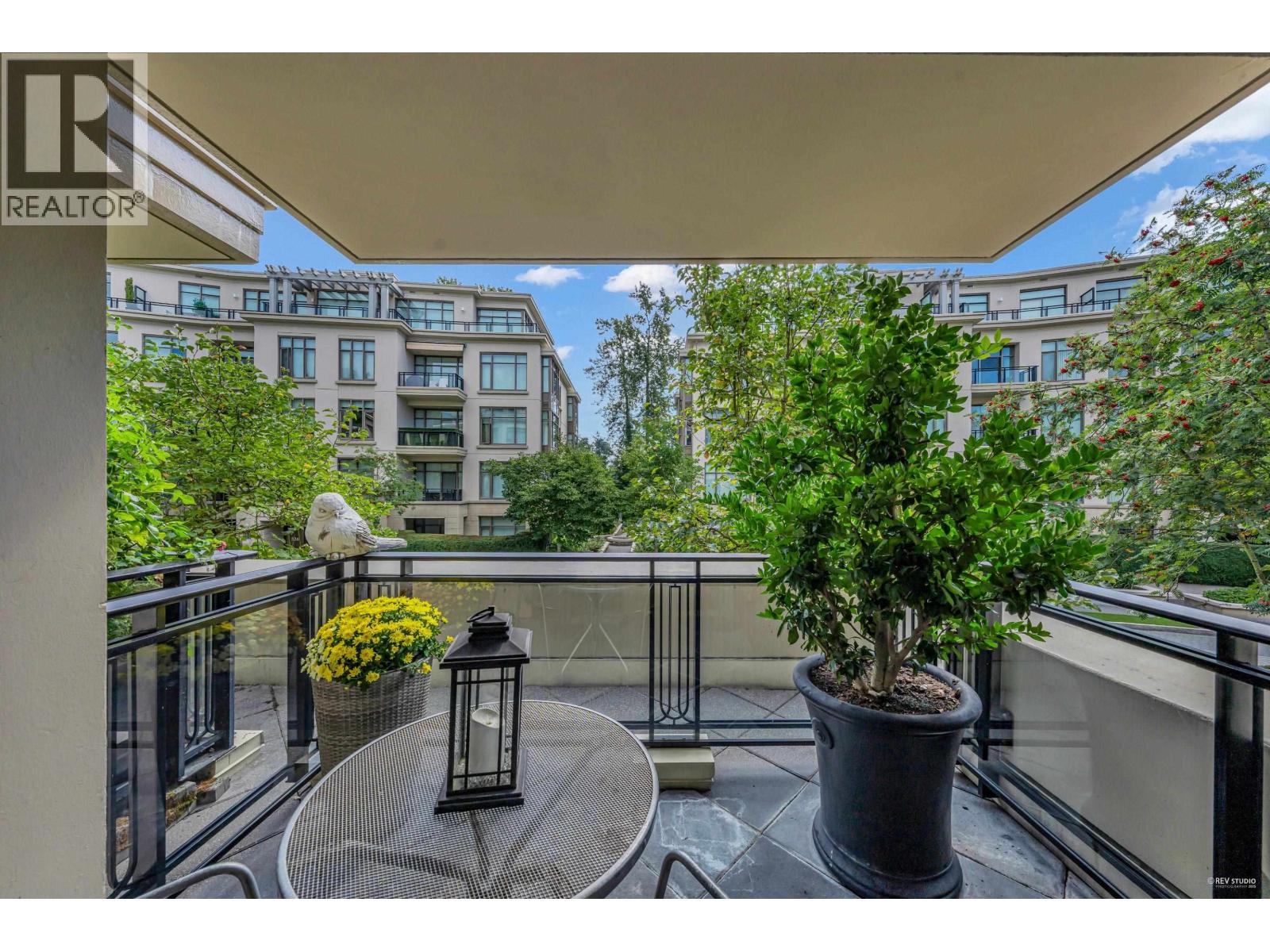 202 533 WATERS EDGE CRESCENT, West Vancouver