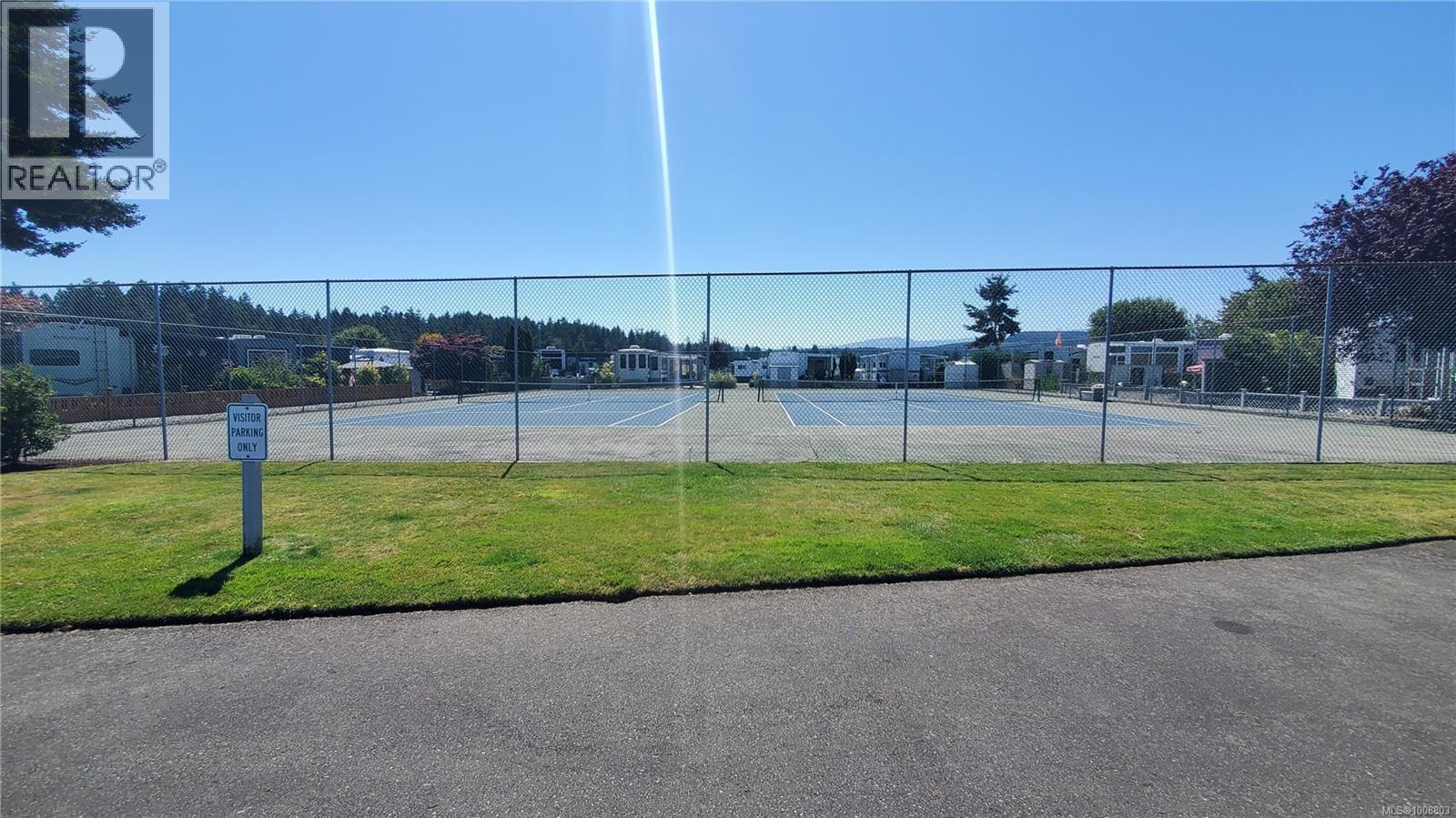 C279 200 Corfield St N, Parksville