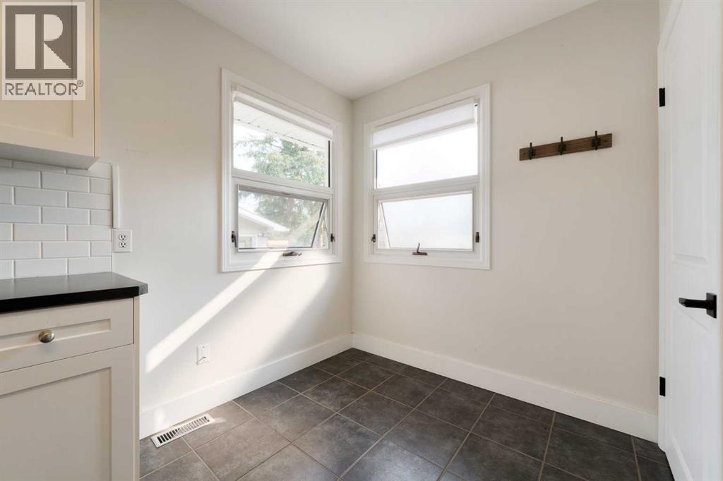 Single Family House Bungalow for Sale in  Tavender Road NW Thorncliffe Calgary 