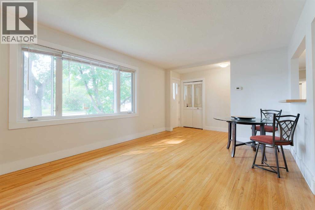 Single Family House Bungalow for Sale in  Tavender Road NW Thorncliffe Calgary 