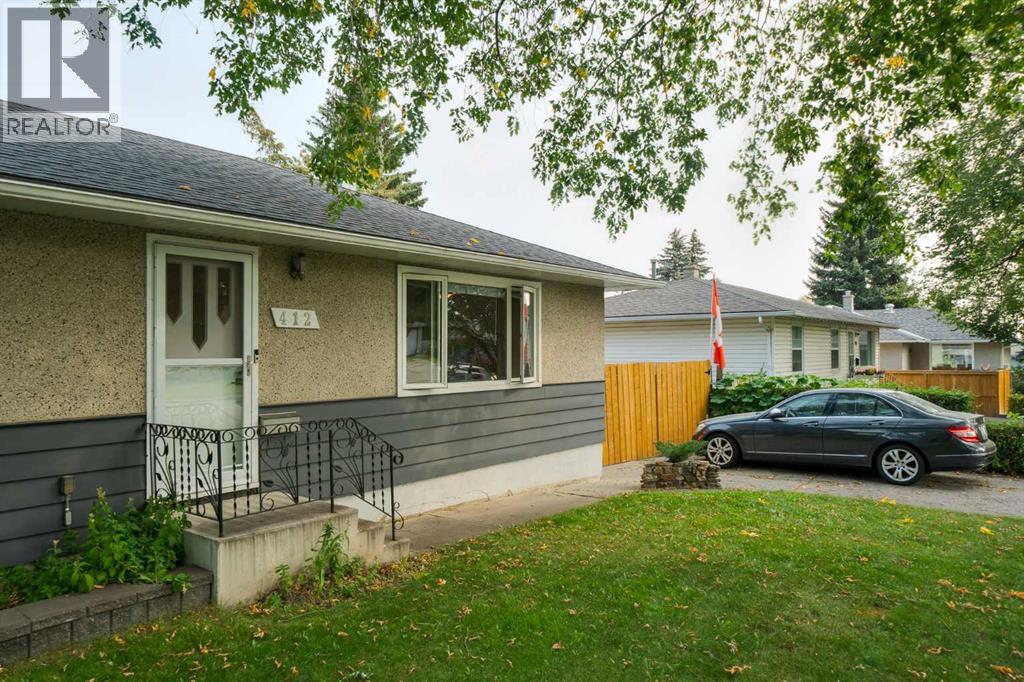 Single Family House Bungalow for Sale in  Tavender Road NW Thorncliffe Calgary 