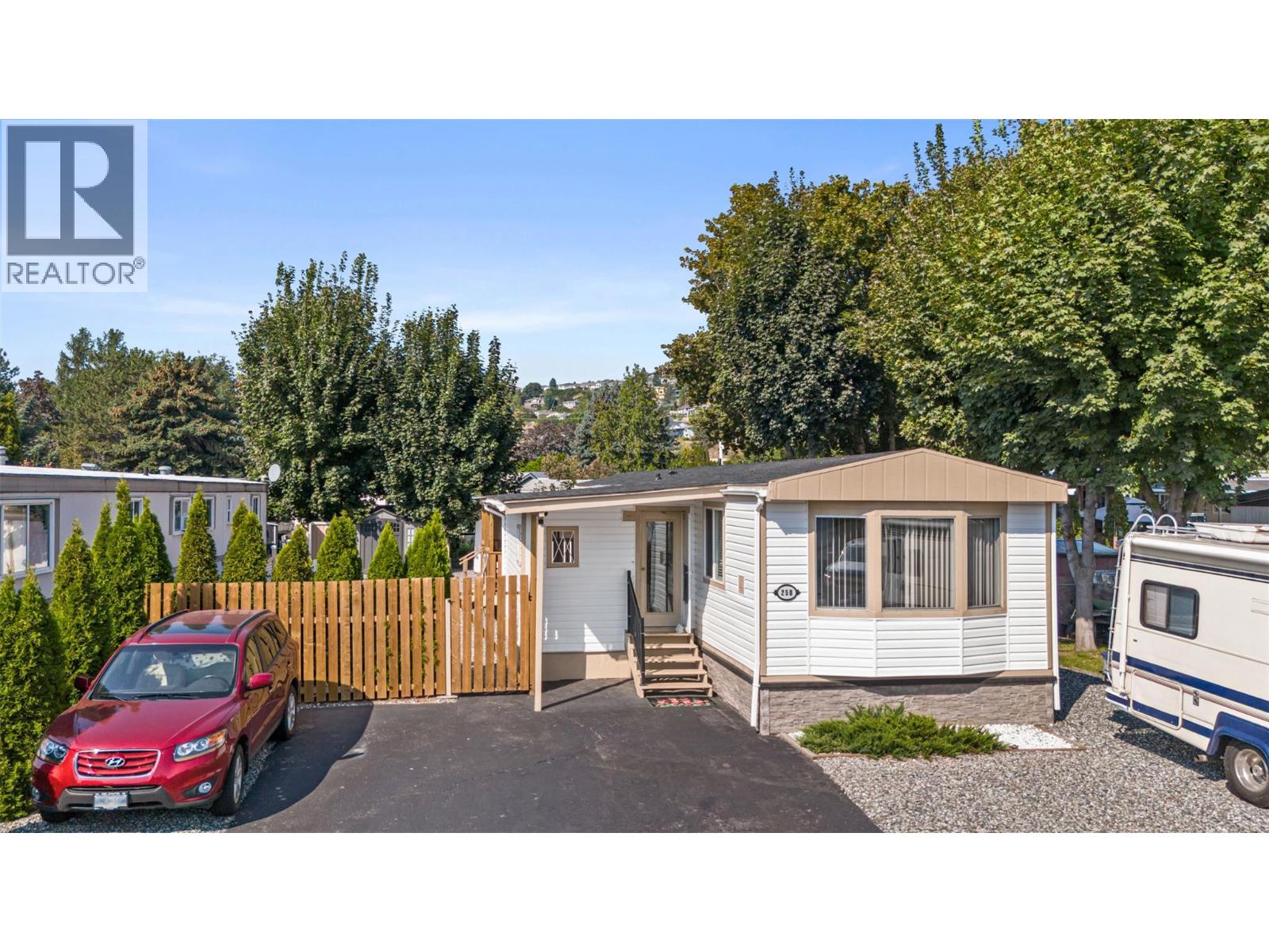 250 2001 Highway 97 South Highway, West Kelowna