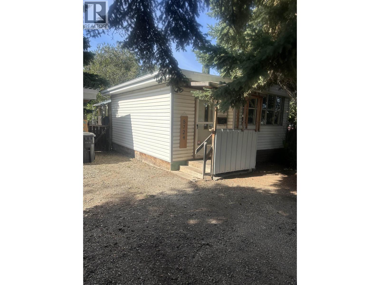 8724 75 STREET, Fort St. John