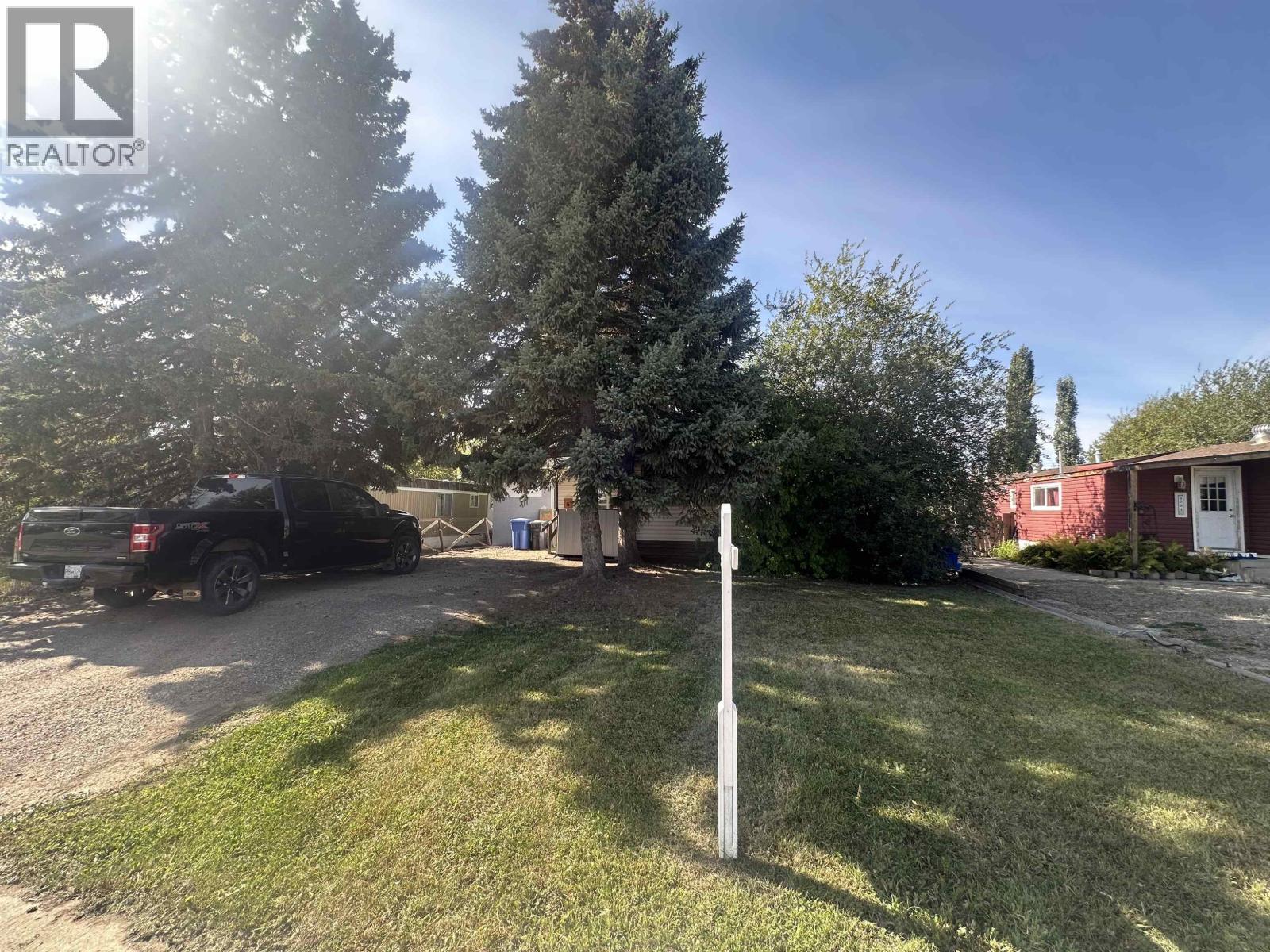 8724 75 STREET, Fort St. John