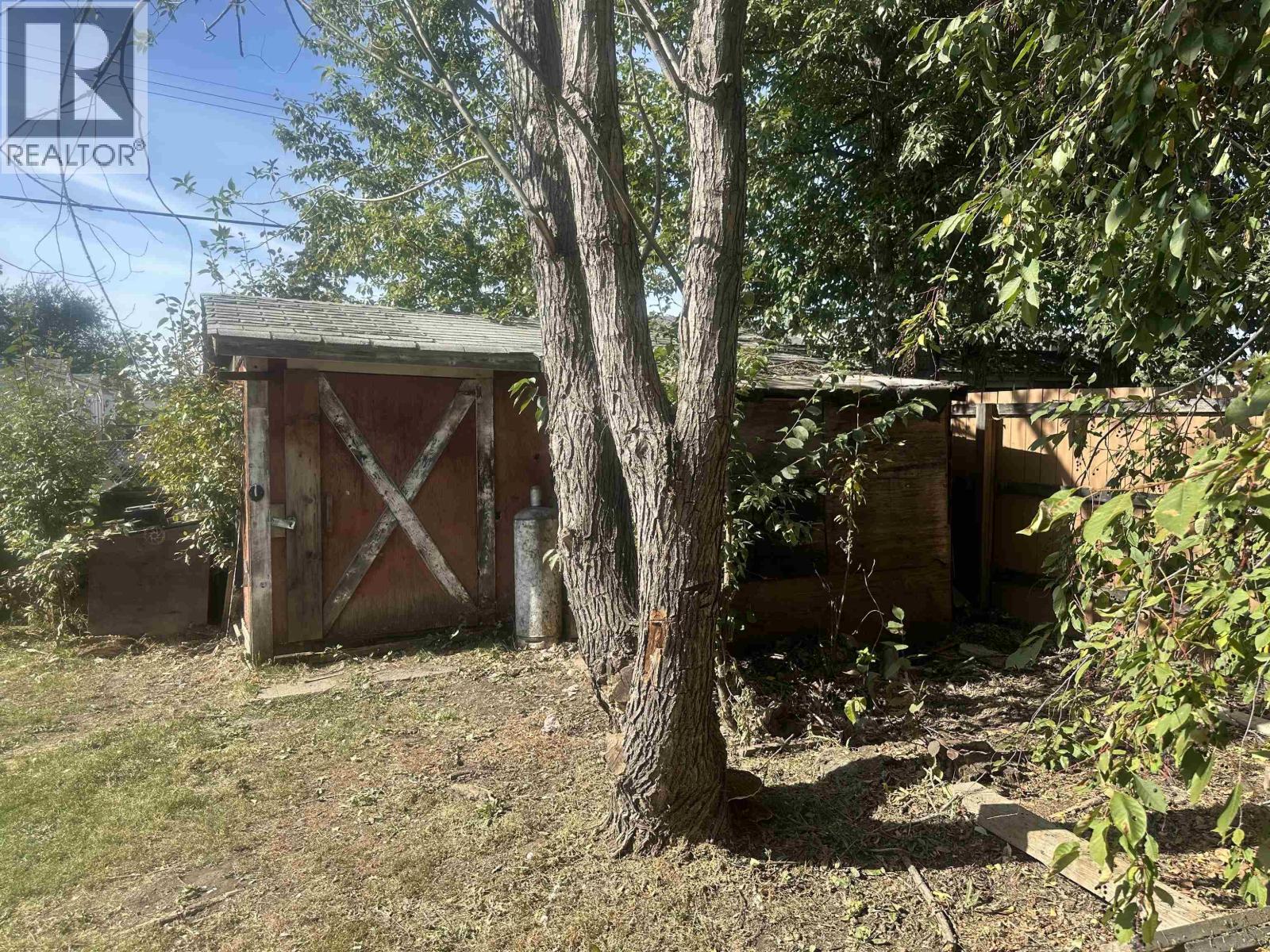 8724 75 STREET, Fort St. John