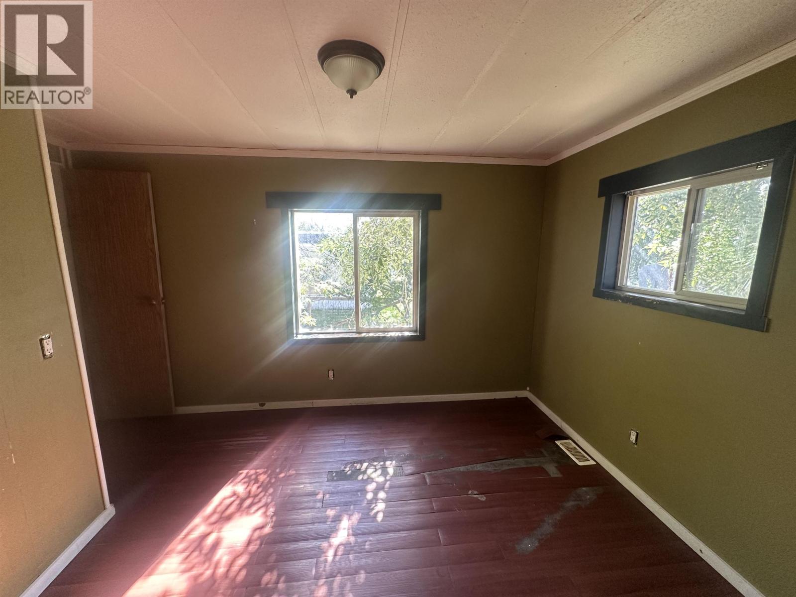 8724 75 STREET, Fort St. John