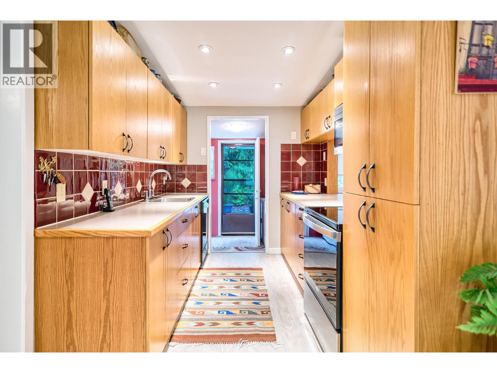 8096 WILDWOOD ROAD, Halfmoon Bay