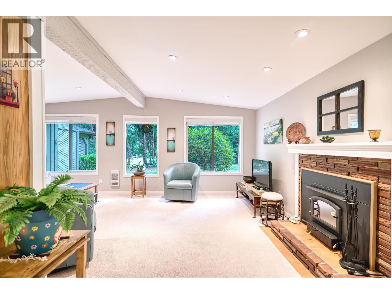 8096 WILDWOOD ROAD, Halfmoon Bay
