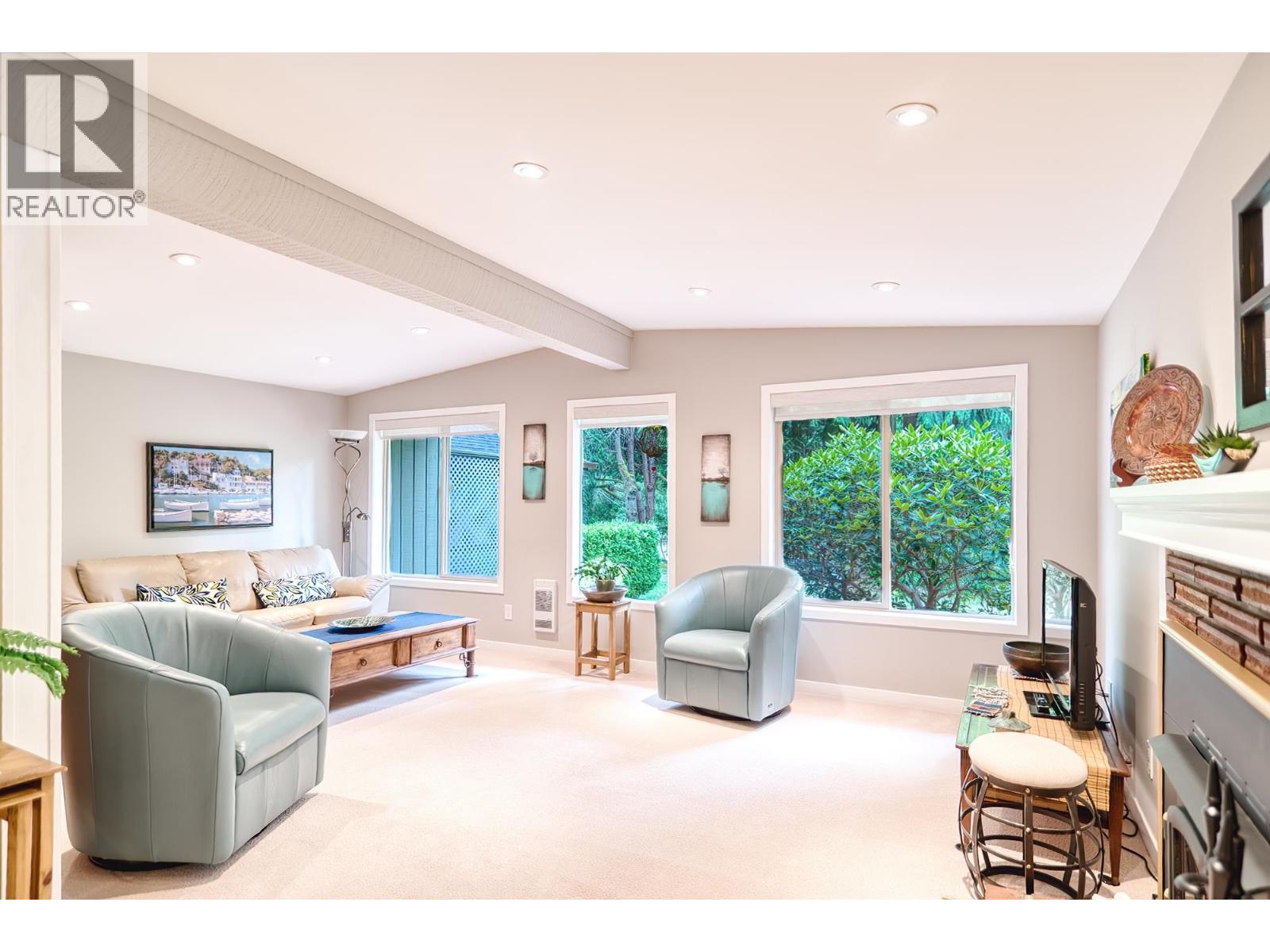 8096 WILDWOOD ROAD, Halfmoon Bay