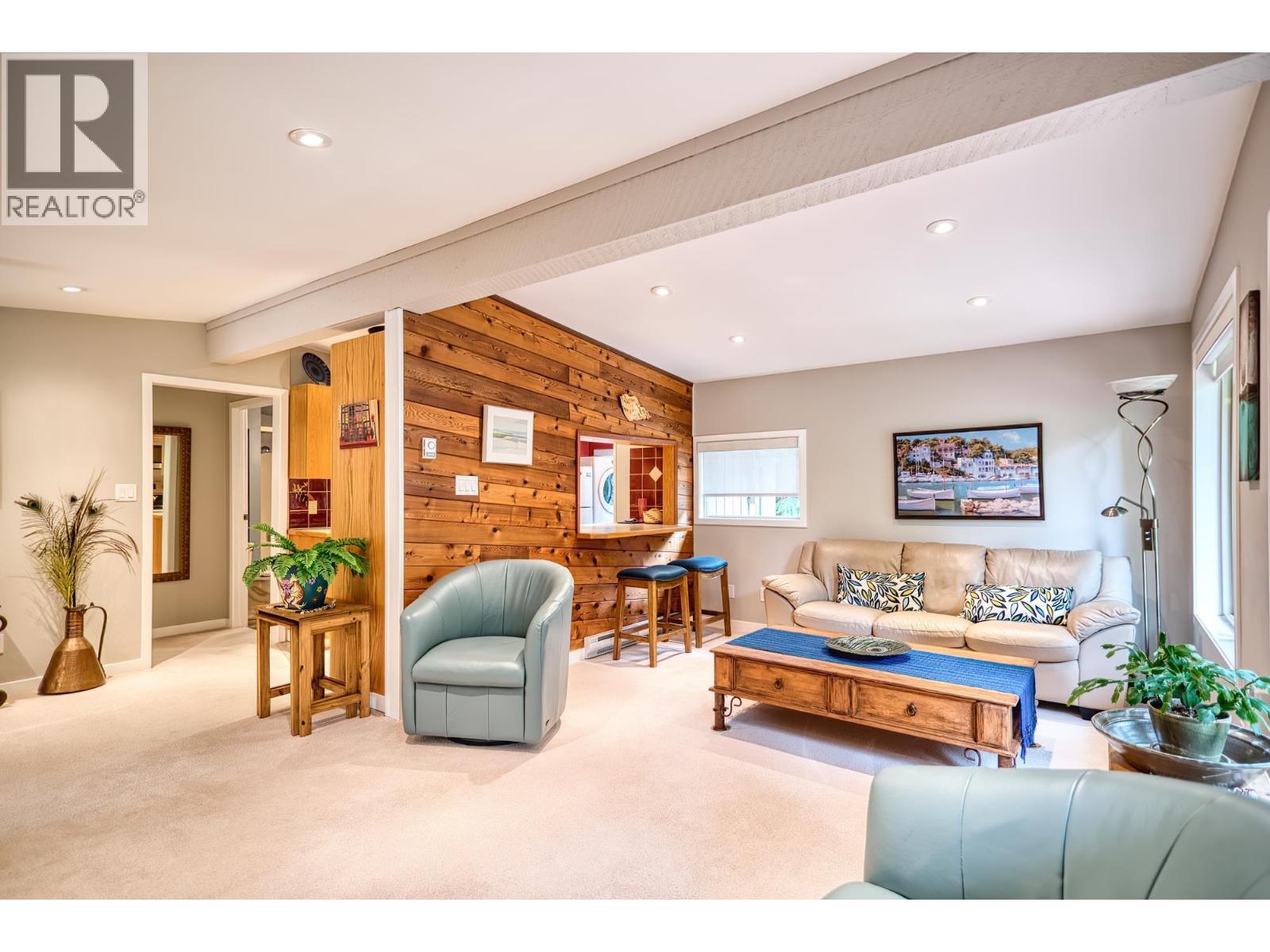 8096 WILDWOOD ROAD, Halfmoon Bay