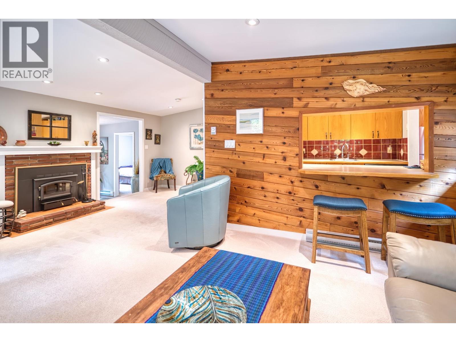 8096 WILDWOOD ROAD, Halfmoon Bay