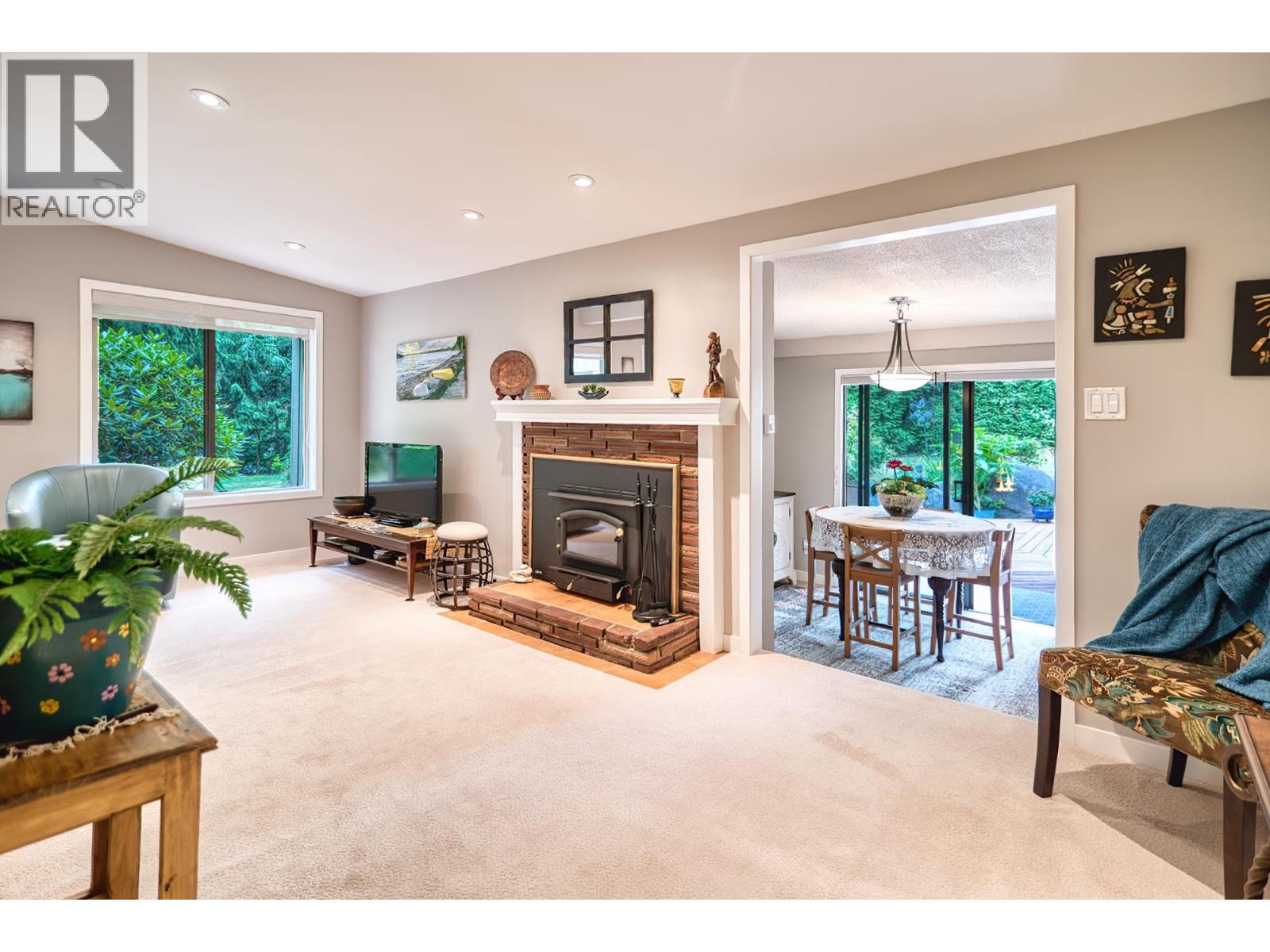 8096 WILDWOOD ROAD, Halfmoon Bay