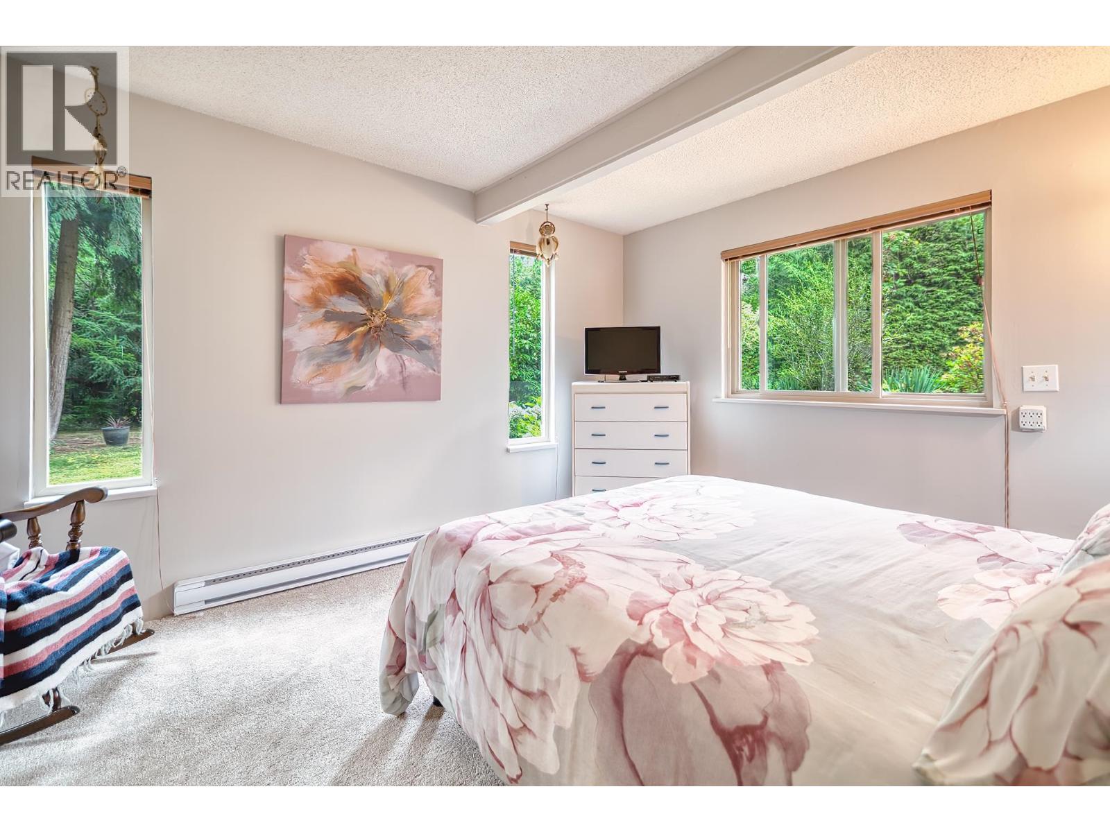 8096 WILDWOOD ROAD, Halfmoon Bay