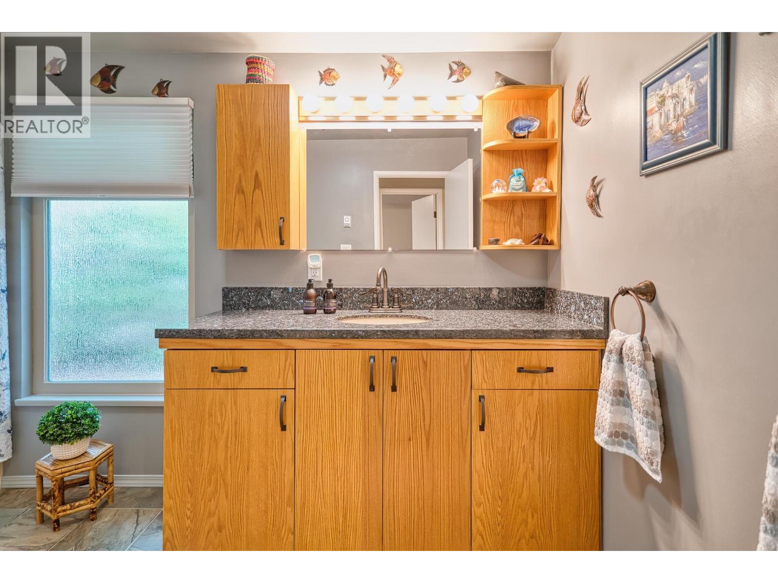 8096 WILDWOOD ROAD, Halfmoon Bay