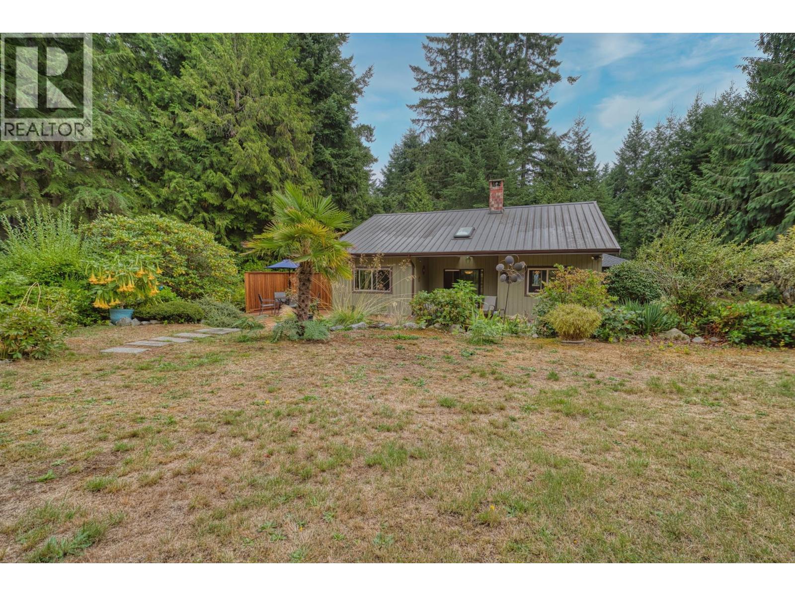 8096 WILDWOOD ROAD, Halfmoon Bay