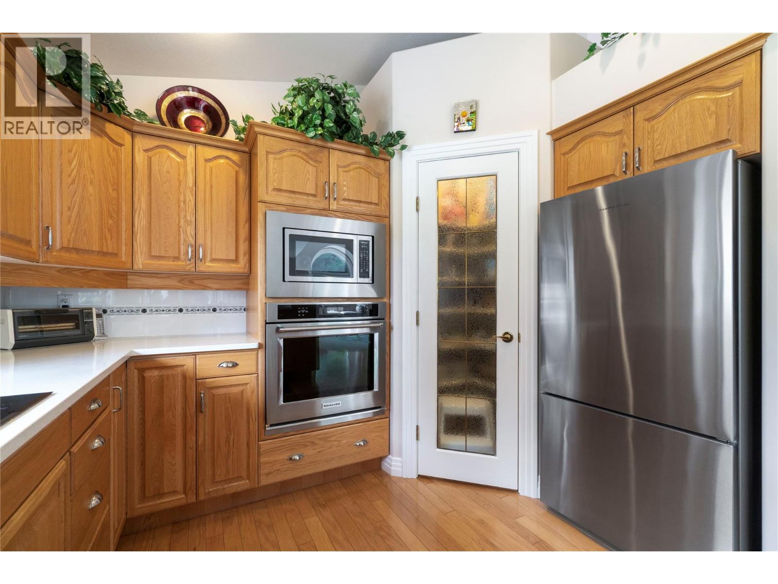 2602 Golf Course Drive, Blind Bay