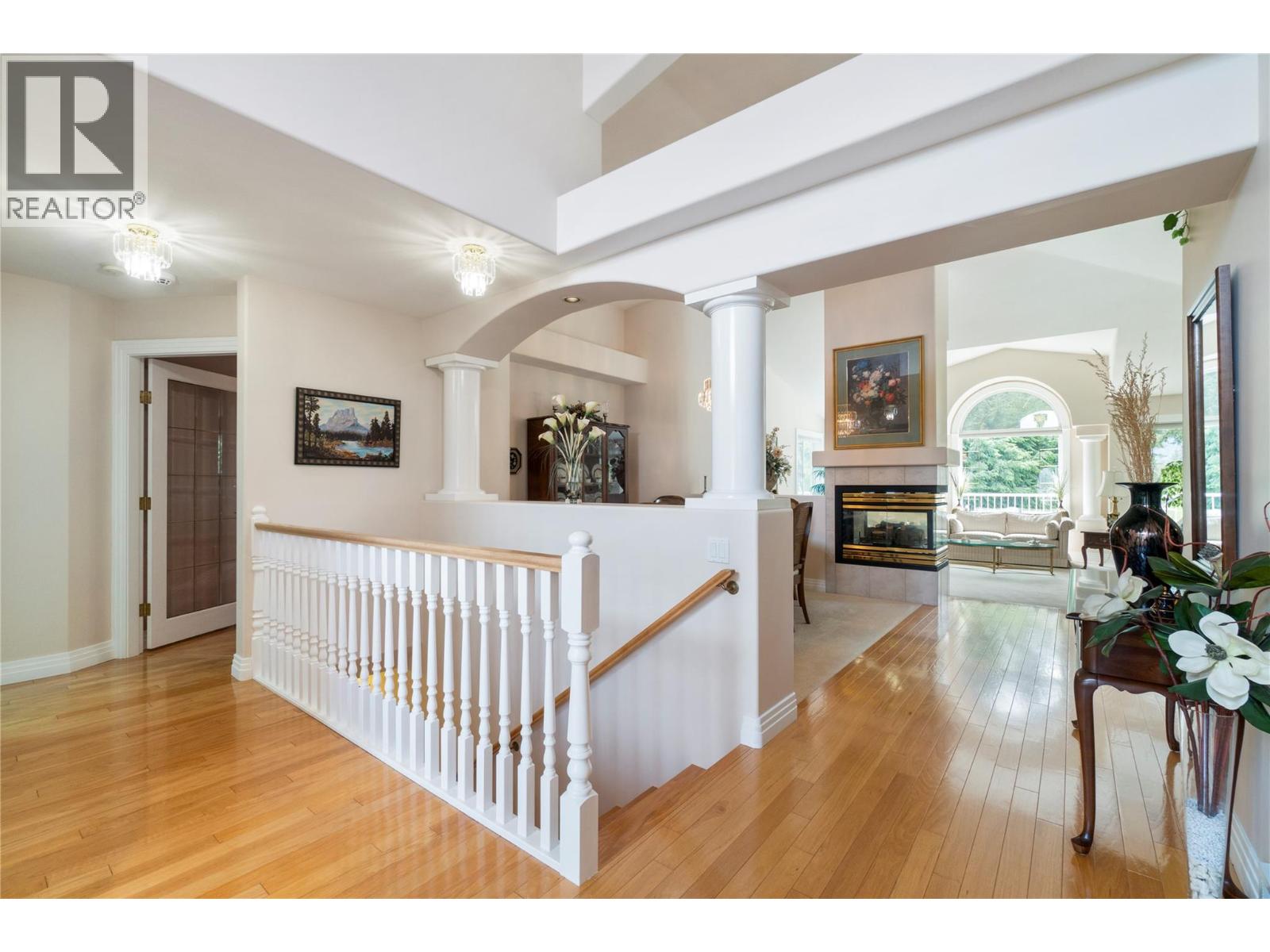 2602 Golf Course Drive, Blind Bay