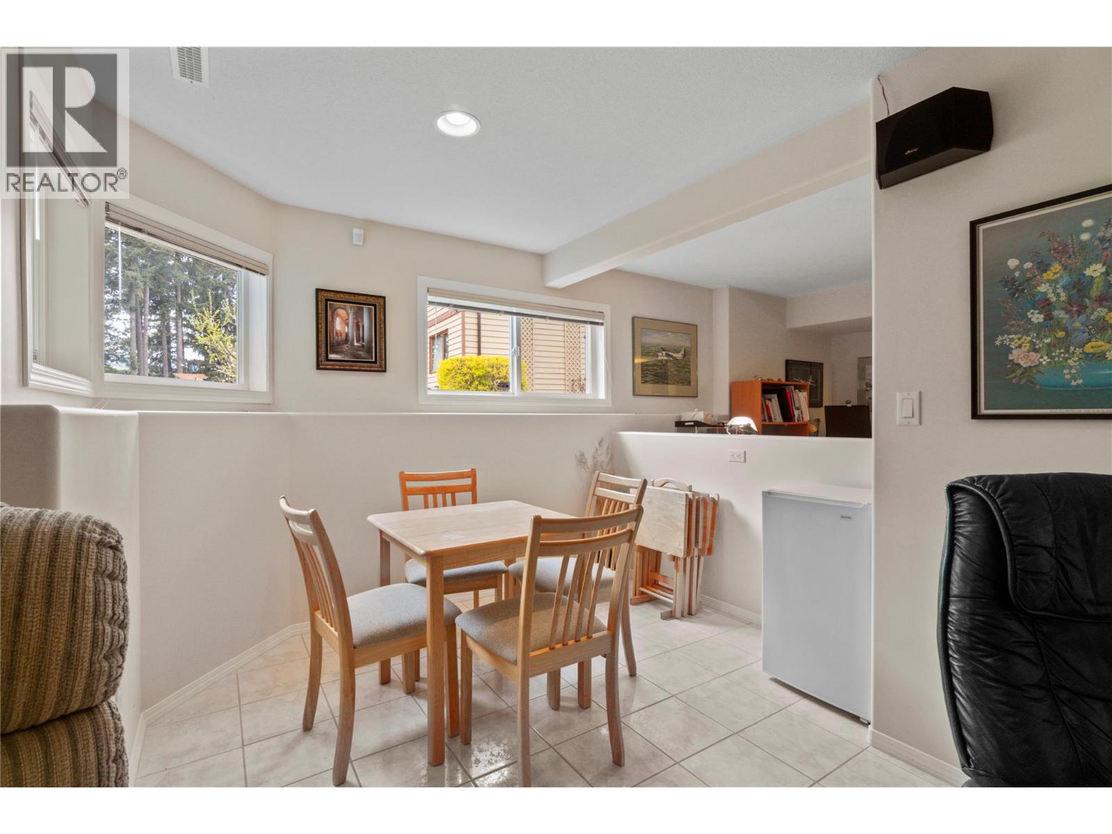 2602 Golf Course Drive, Blind Bay