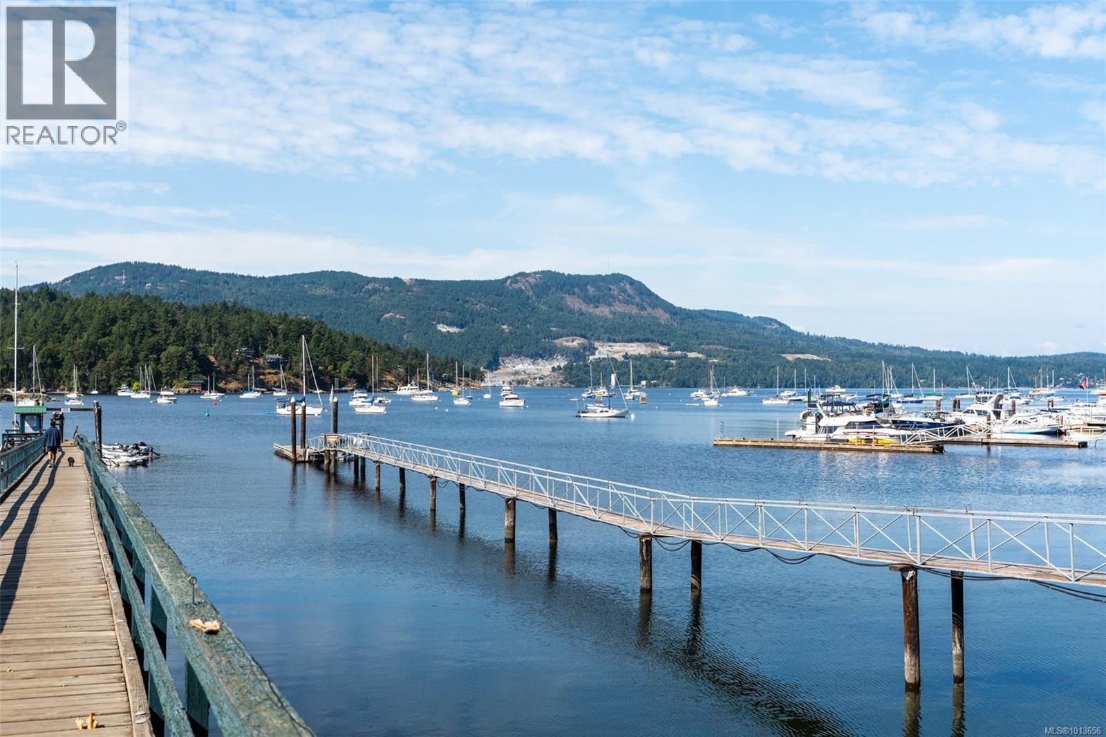 1208 Marchant Rd, Central Saanich