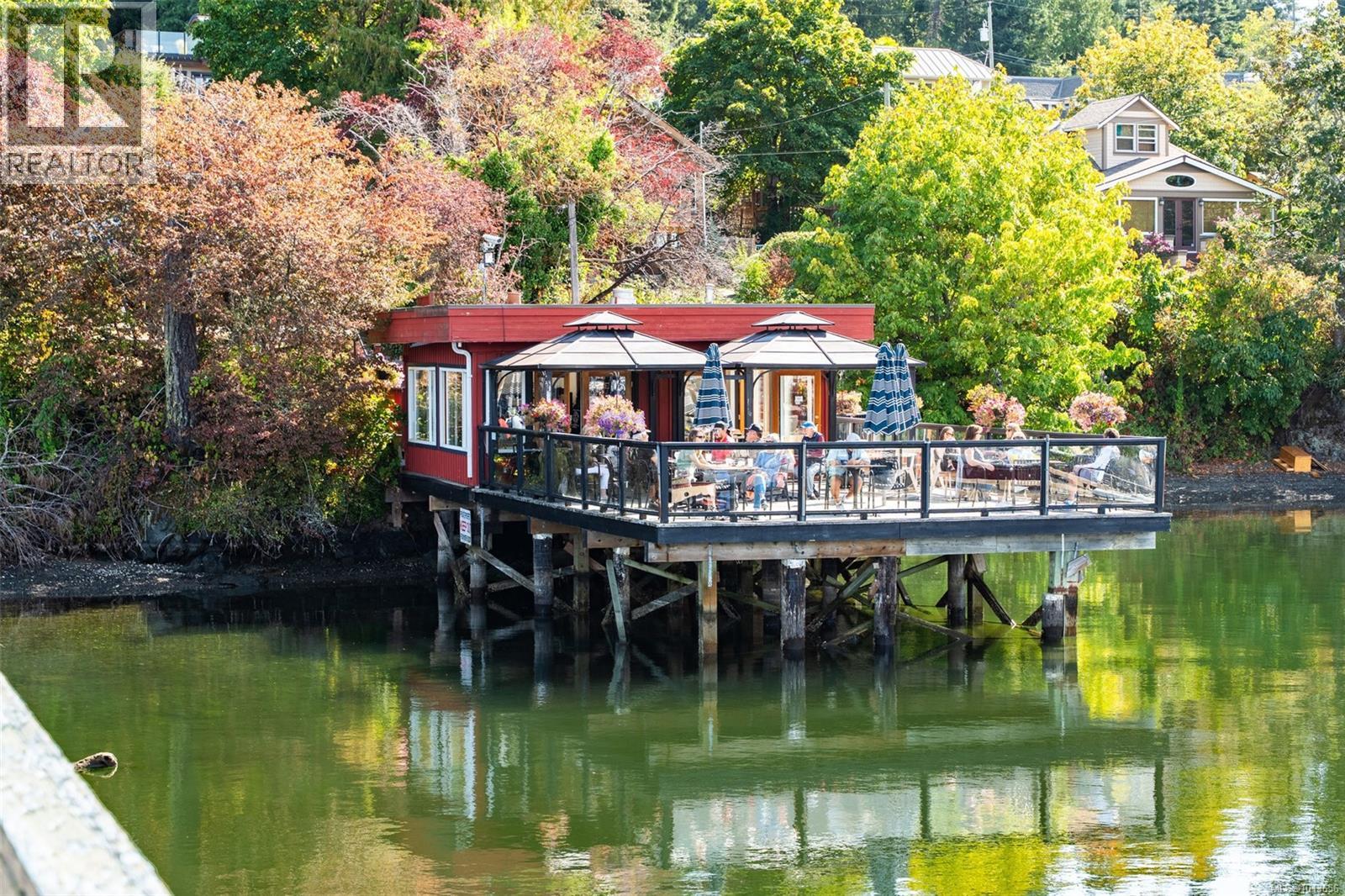 1208 Marchant Rd, Central Saanich