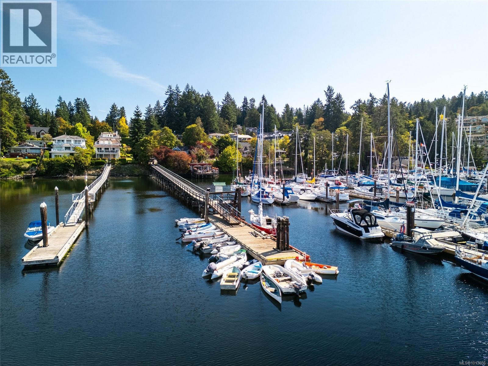 1208 Marchant Rd, Central Saanich