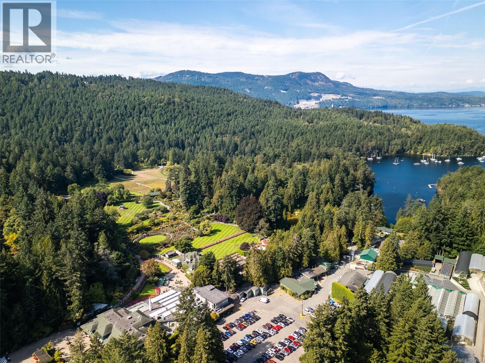 1208 Marchant Rd, Central Saanich