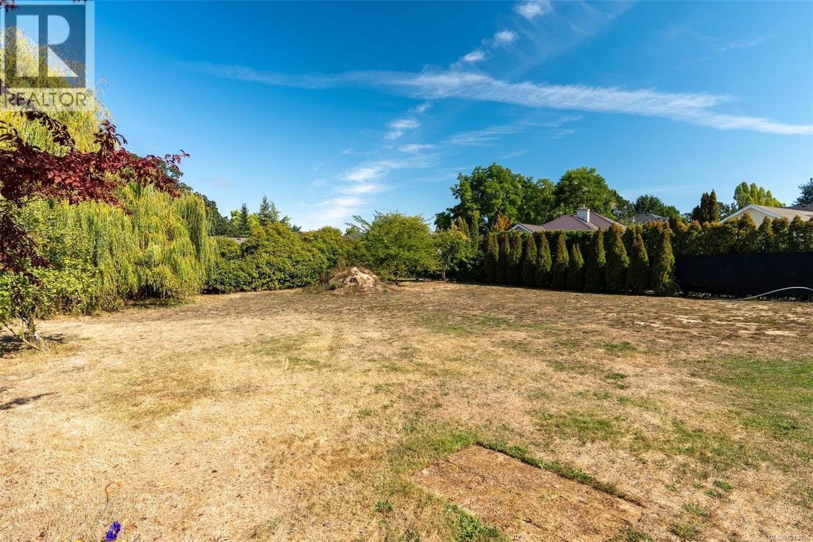 1208 Marchant Rd, Central Saanich