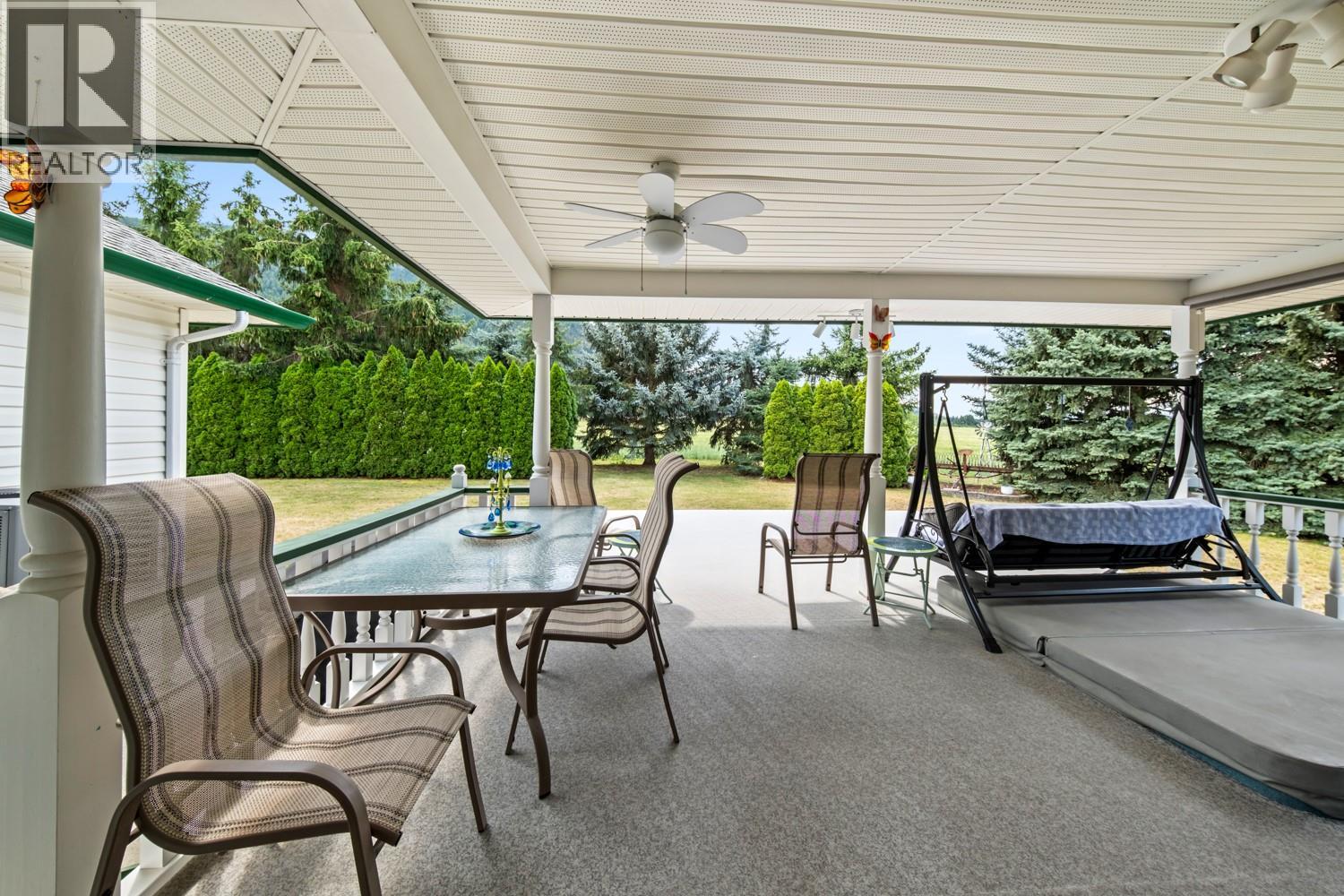 135 Pleasant Valley Cross Road, Armstrong