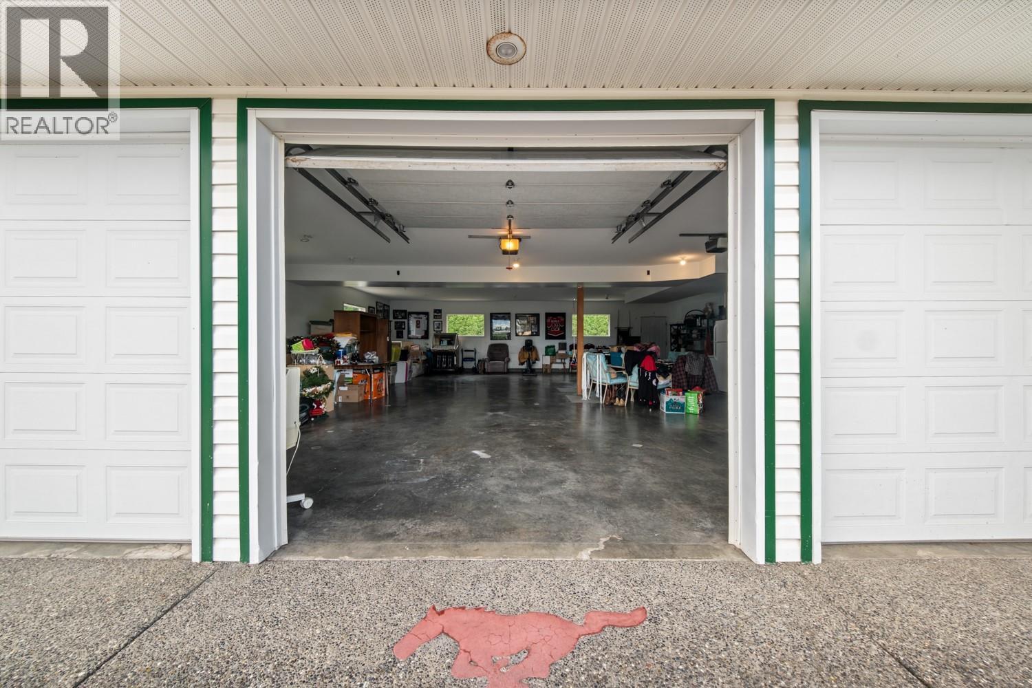 135 Pleasant Valley Cross Road, Armstrong