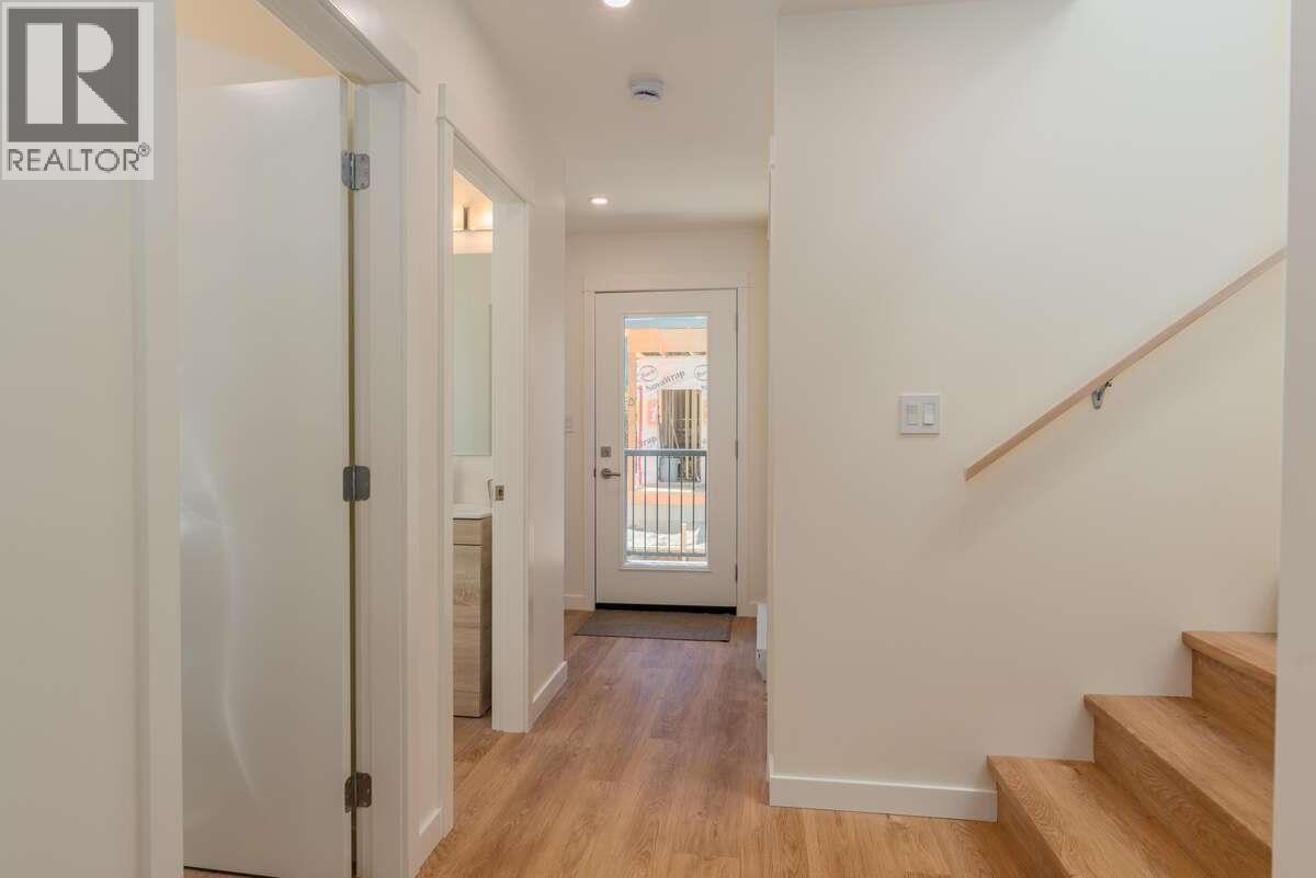 2222 Falls Street Unit# B, Nelson