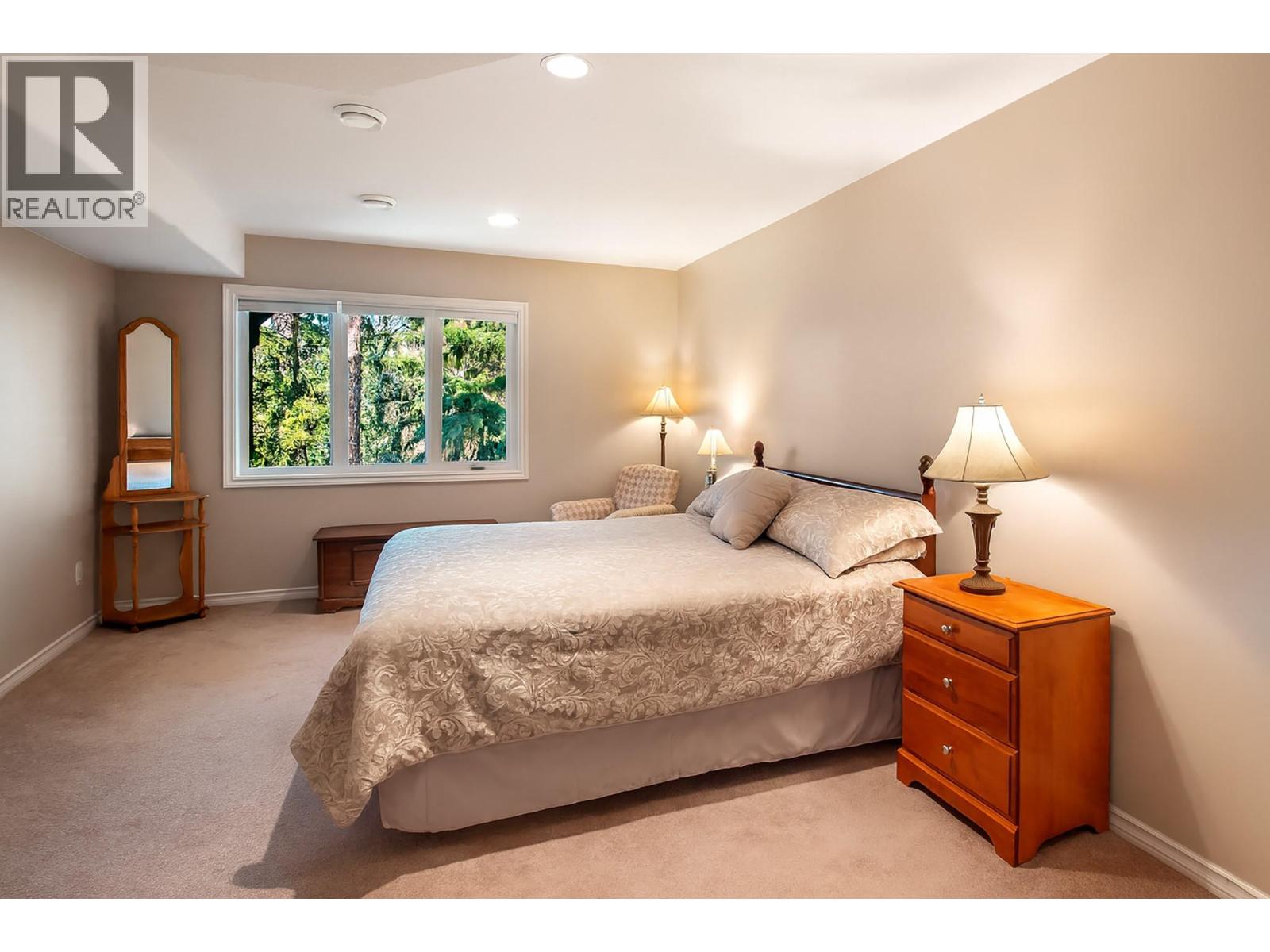  4117 Gallaghers Boulevard South, Kelowna
