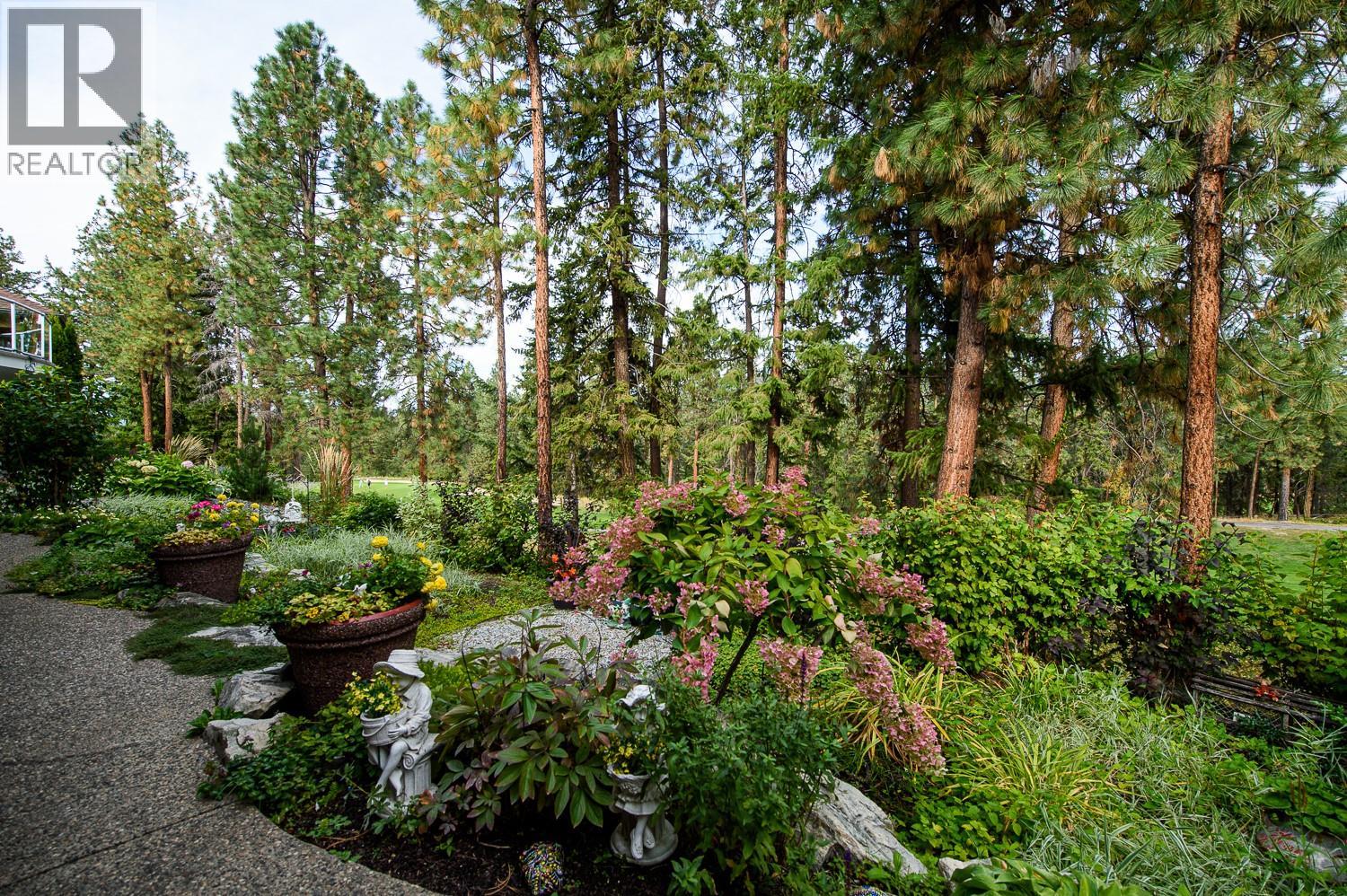  4117 Gallaghers Boulevard South, Kelowna