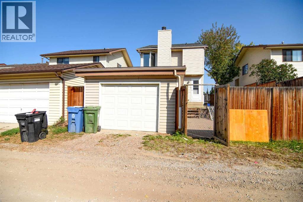 Single Family House for Sale in   Avenue SW Glenbrook Calgary 