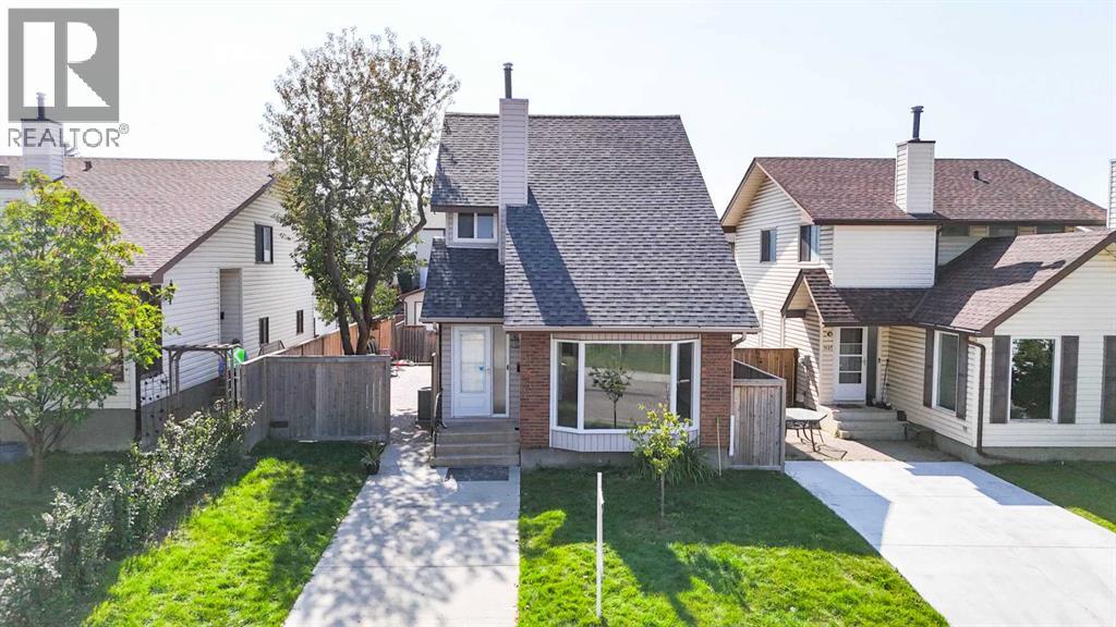 Single Family House for Sale in   Avenue SW Glenbrook Calgary 