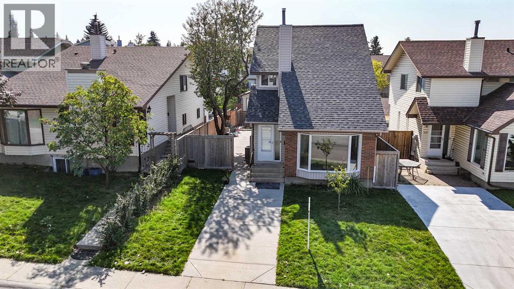 Single Family House for Sale in   Avenue SW Glenbrook Calgary 