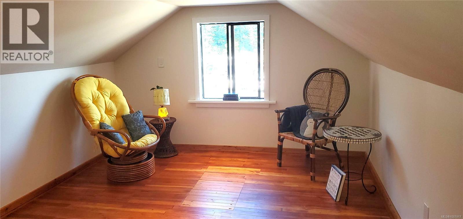 683 Green Rd, Quadra Island