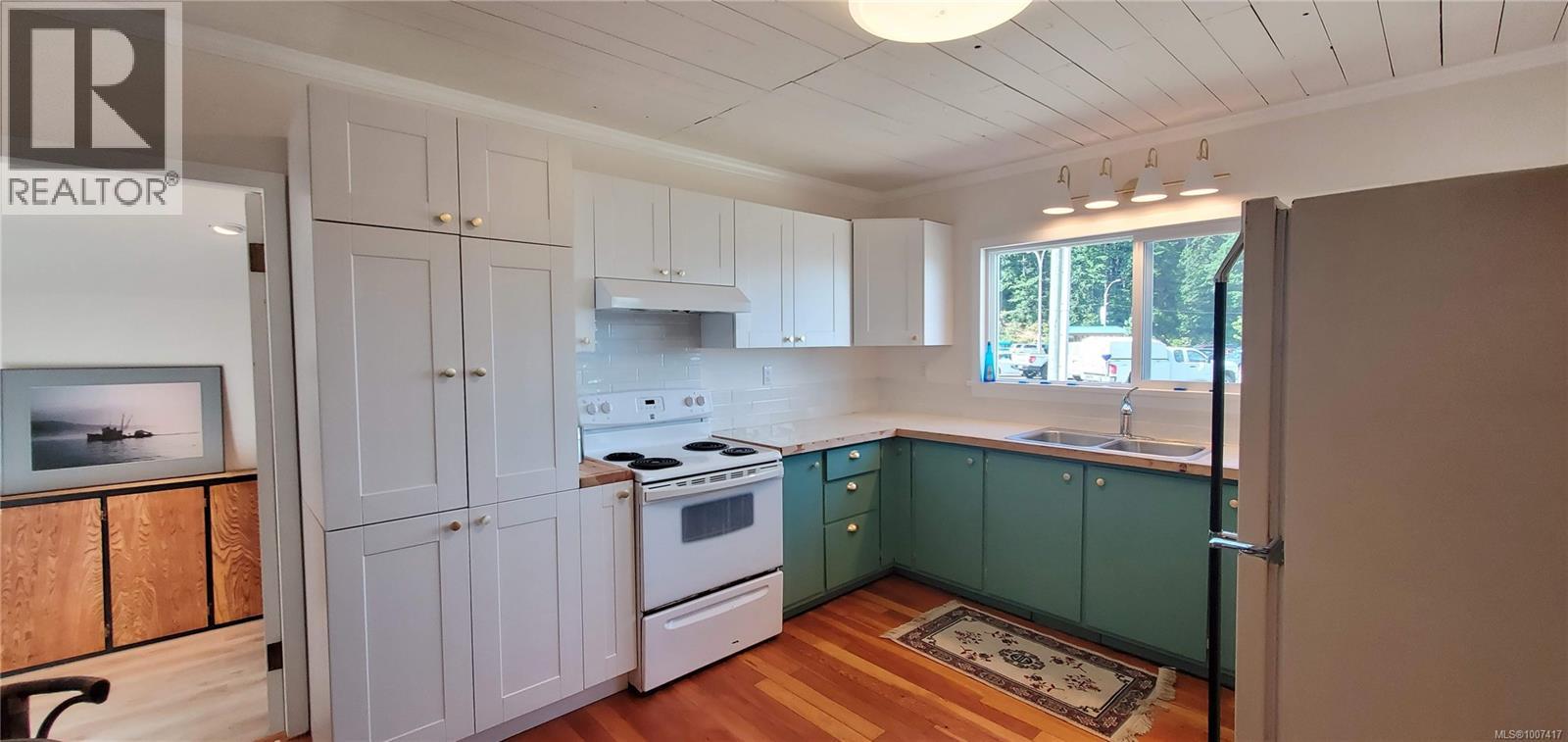 683 Green Rd, Quadra Island