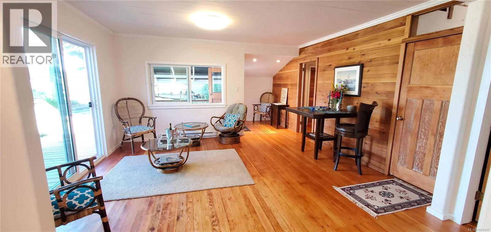 683 Green Rd, Quadra Island