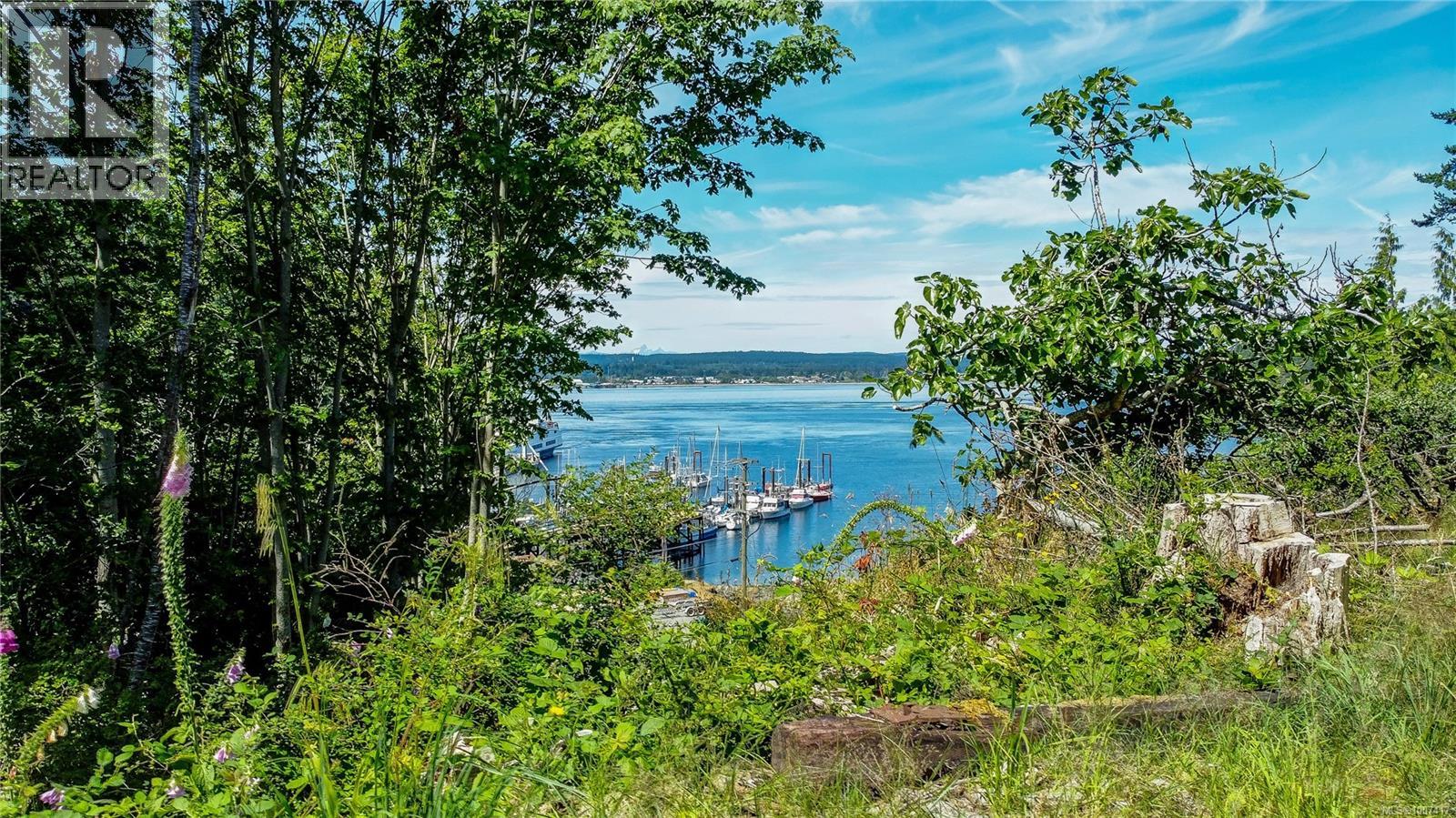 683 Green Rd, Quadra Island