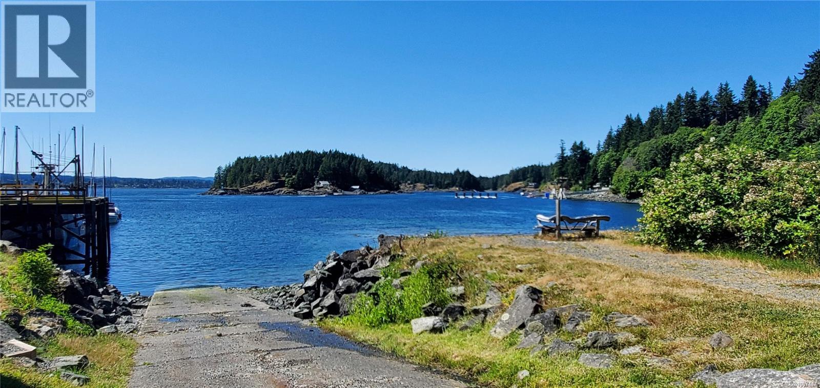 683 Green Rd, Quadra Island