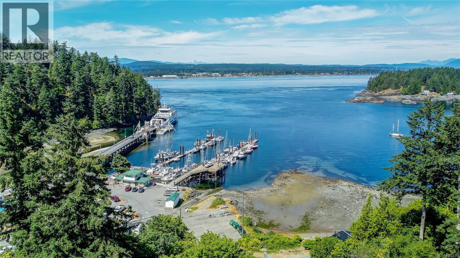 683 Green Rd, Quadra Island