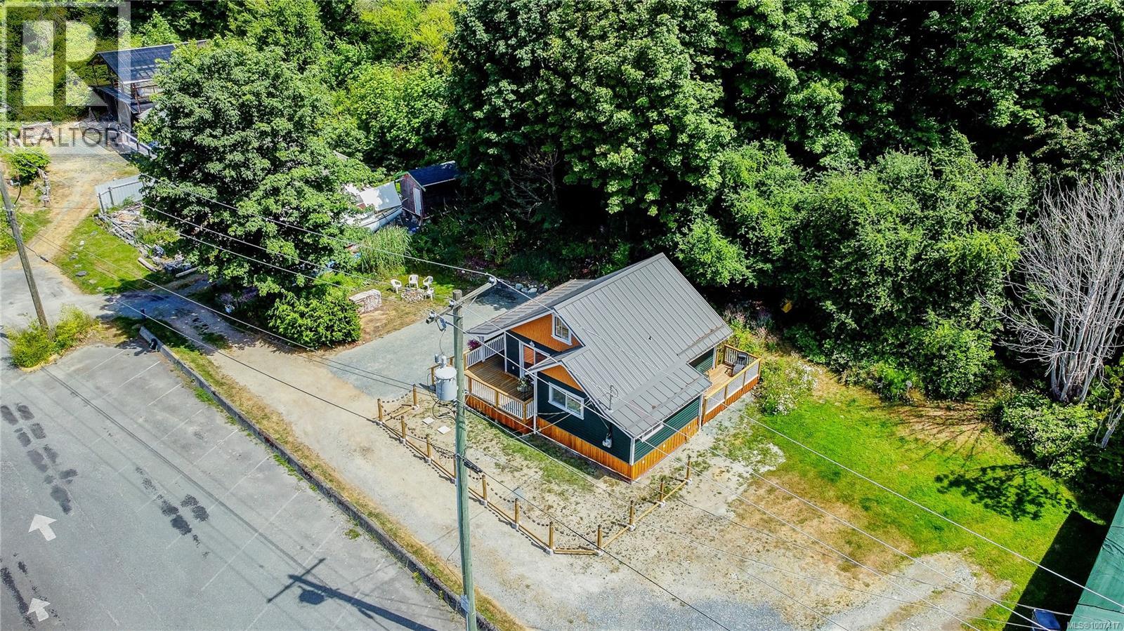 683 Green Rd, Quadra Island