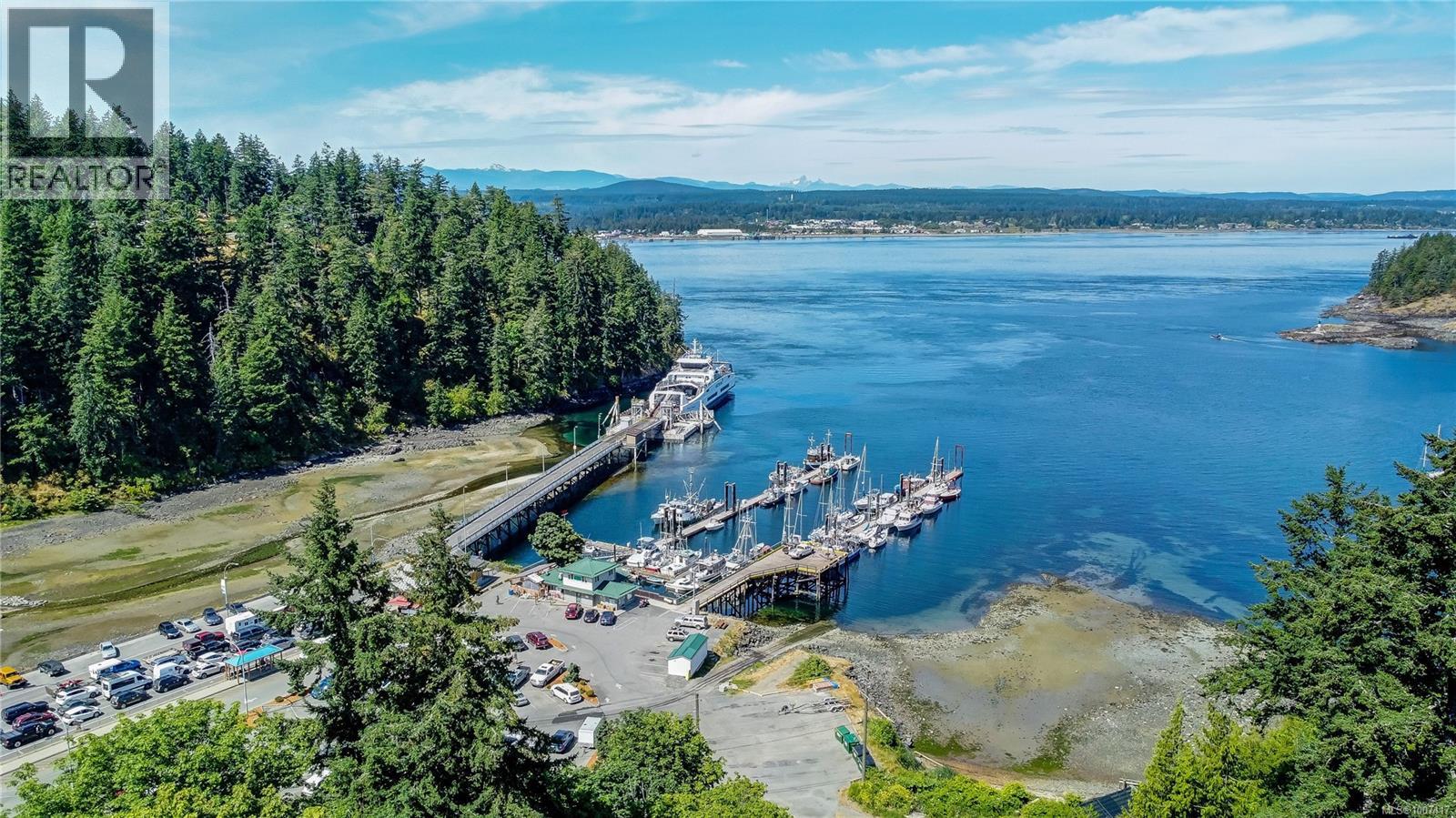 683 Green Rd, Quadra Island